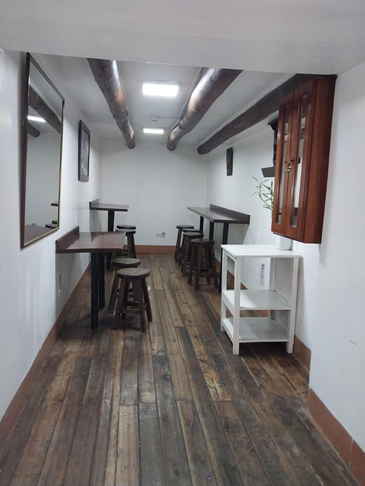Hostal Benalcazar Quito Exterior foto